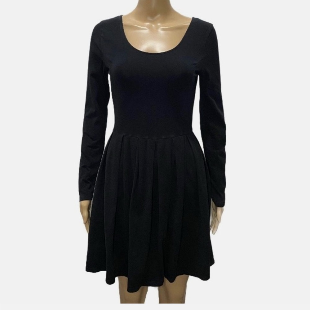Aritzia Talula Lambeth Black Long Sleeve Dress